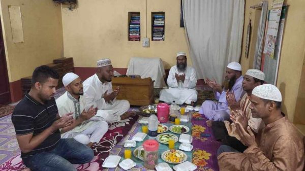 হবিগঞ্জ-২ (বানিয়াচং -আজমিরীগঞ্জ)আসনের সংসদ সদস্য এডঃ ময়েজ উদ্দিন শরীফ রুয়েলের জন্মদিনে বানিয়াচং উপজেলা আওয়ামী যুবলীগের নেতা জসিম উদ্দিনের সৌজন্যে মাদ্রাসার ছাত্রদের নিয়ে দোয়া ও ইফতার মাহফিল অনুষ্ঠিত হয়েছে।